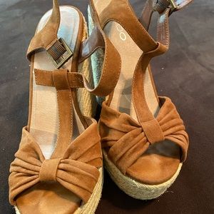 Aldo Wedge Heel Sandals Size 6.5